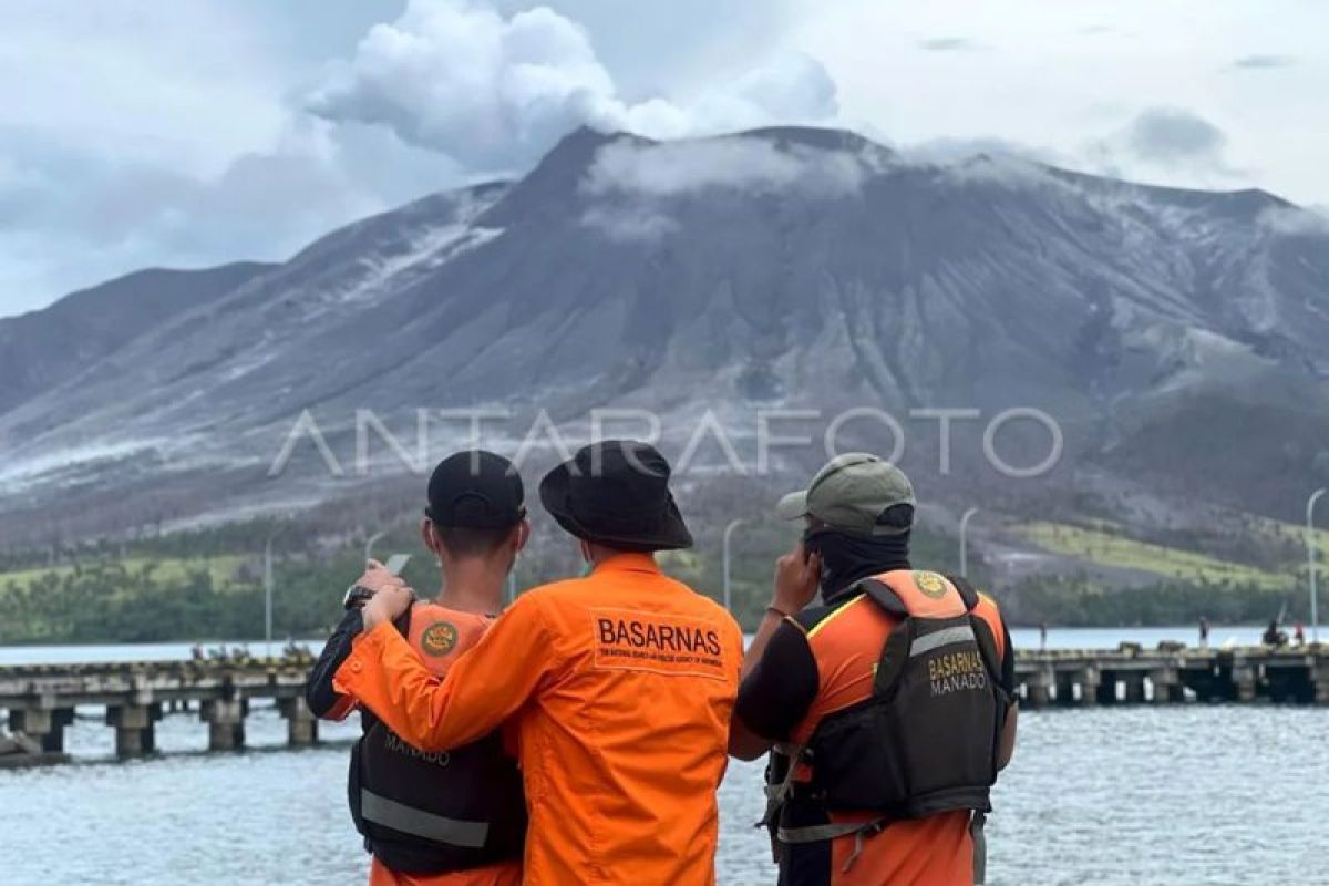 Foto - Kondisi Gunung Ruang saat ini