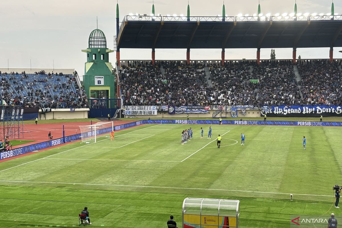 Luga 1: Persib Bandung bekuk Persebaya Surabaya