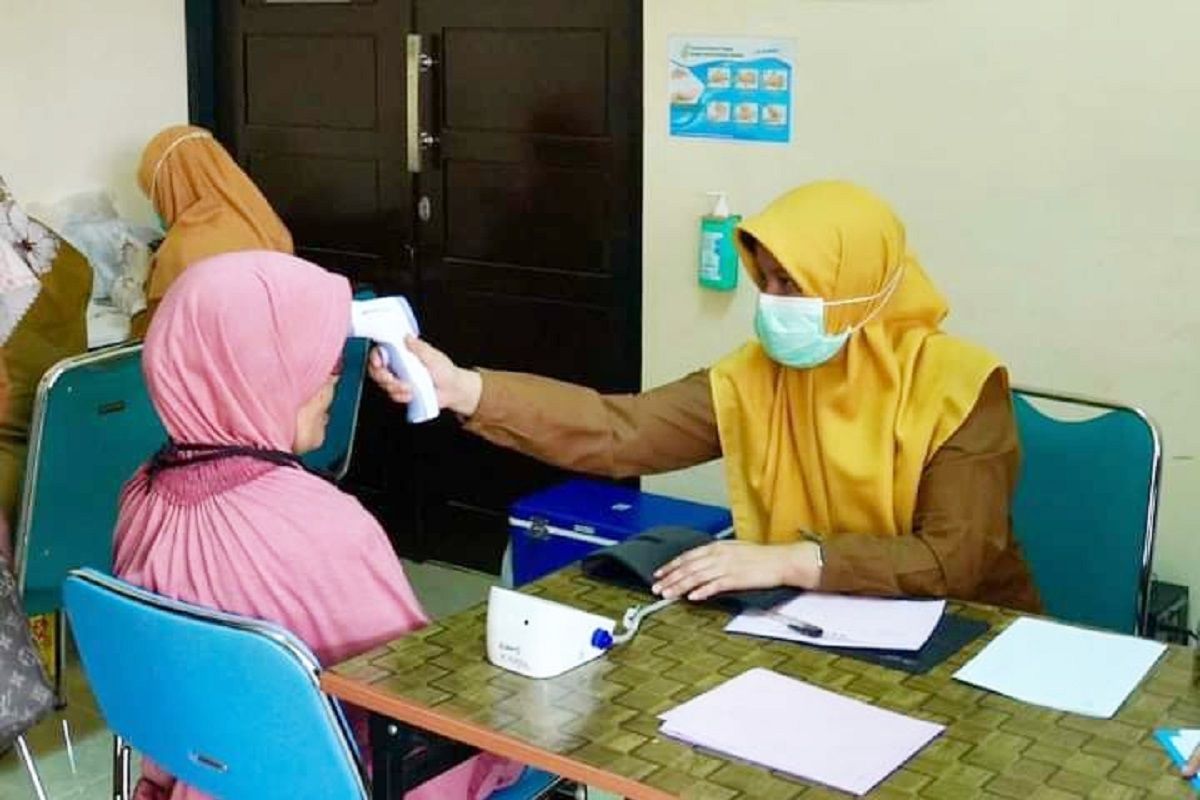 97 dari 102 CJH Padang Panjang divaksin meningitis