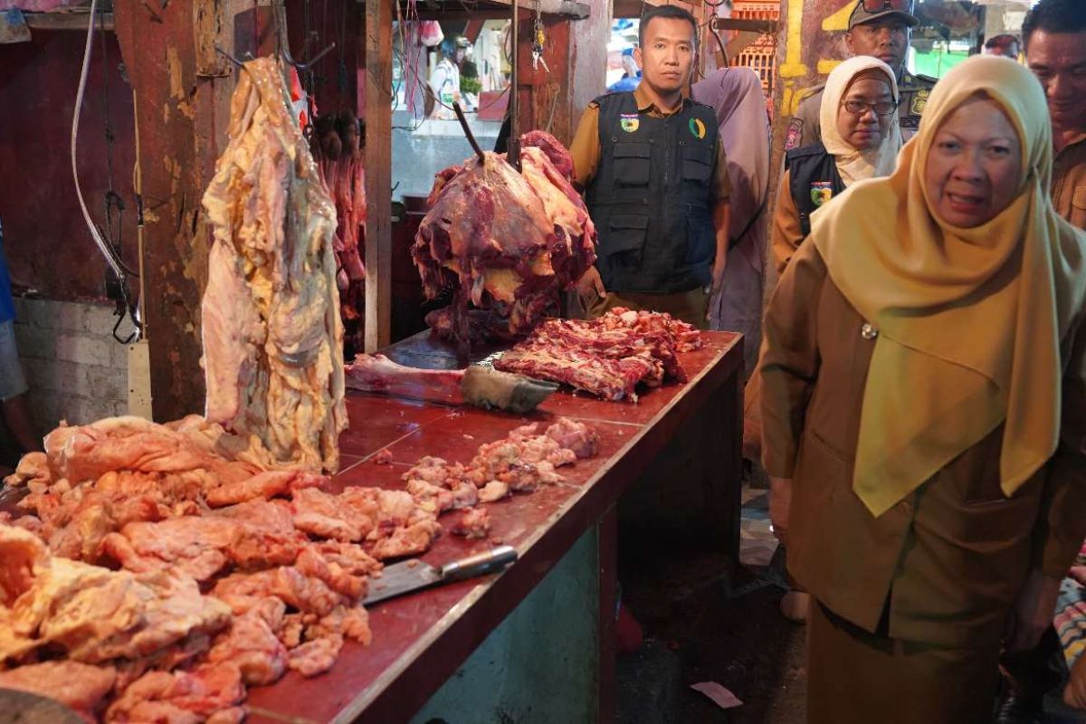 Wakil Wali Kota Palu ajak pedagang pasar bantu pemerintah jaga inflasi