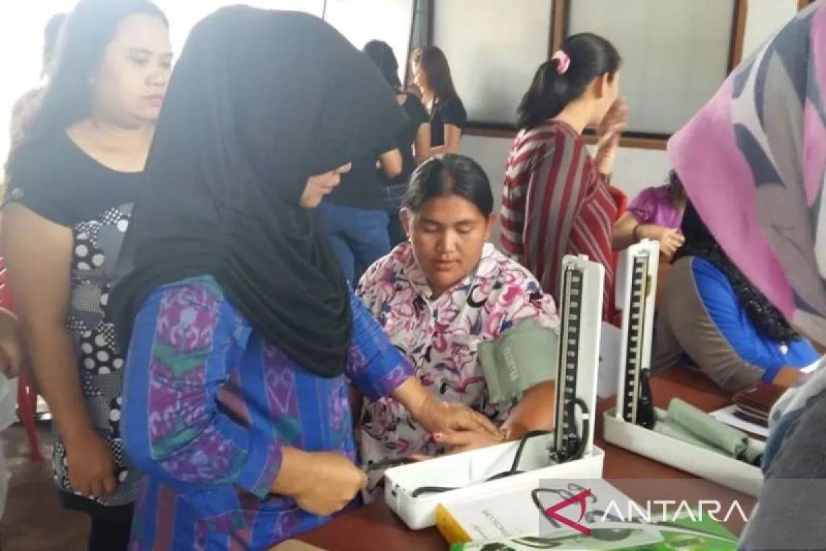 Pemkab OKU Timur gelar KB gratis untuk. semarakkan Hari Kartini