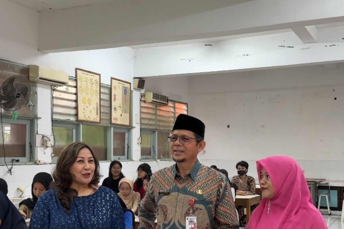 Studi: 91% Remaja Perempuan Belum Memiliki Pengetahuan Tentang Literasi Keuangan