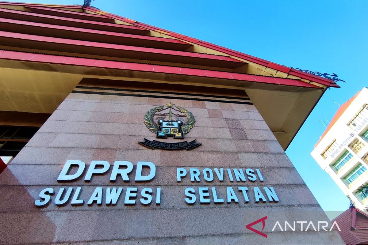 DPRD Sulsel ungkap banyak calon titipan KPID dan KIP