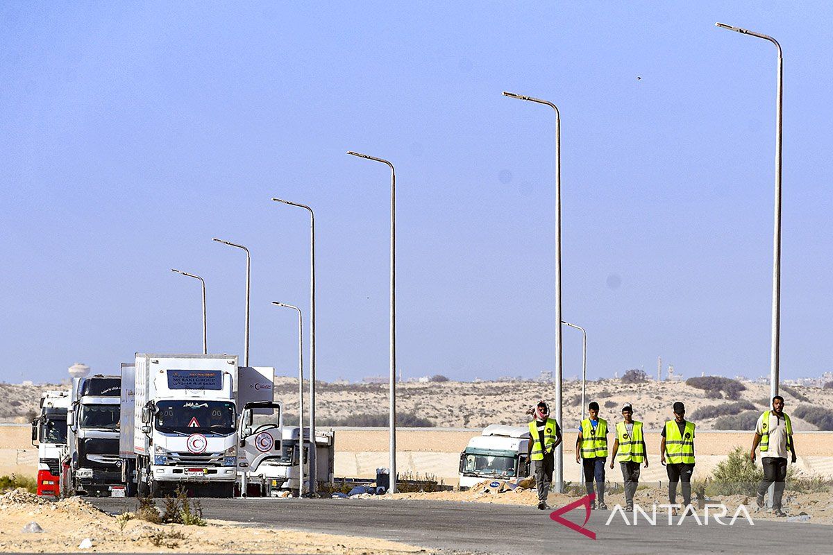 Bulan Sabit Merah Palestina evakuasi diri akibat serangan Israel