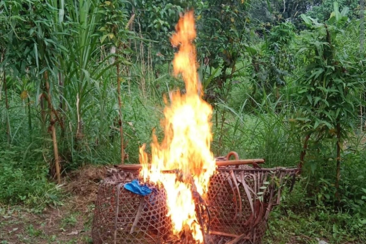 Polisi bubarkan judi sabung ayam di Hutan Loang Gali Lombok Timur