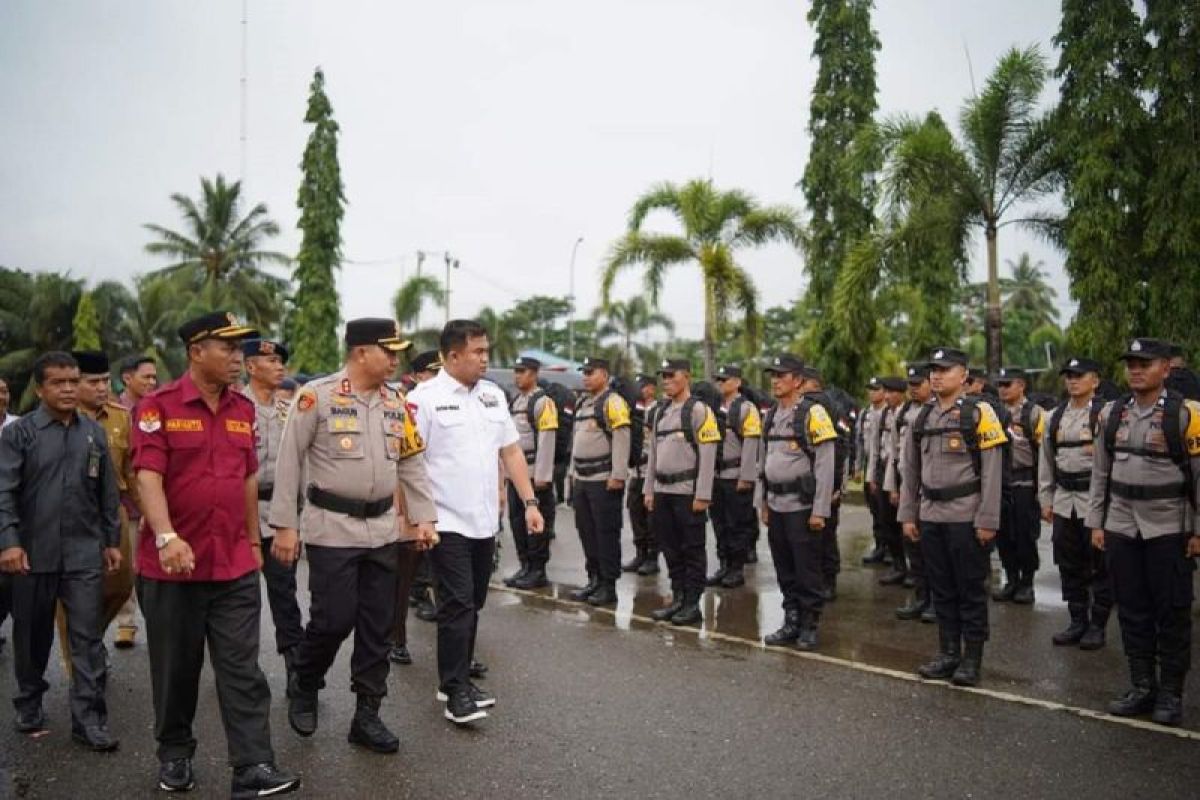 Bupati Hadiri Apel Pergeseran Persoil Polri Pengamanan TPS