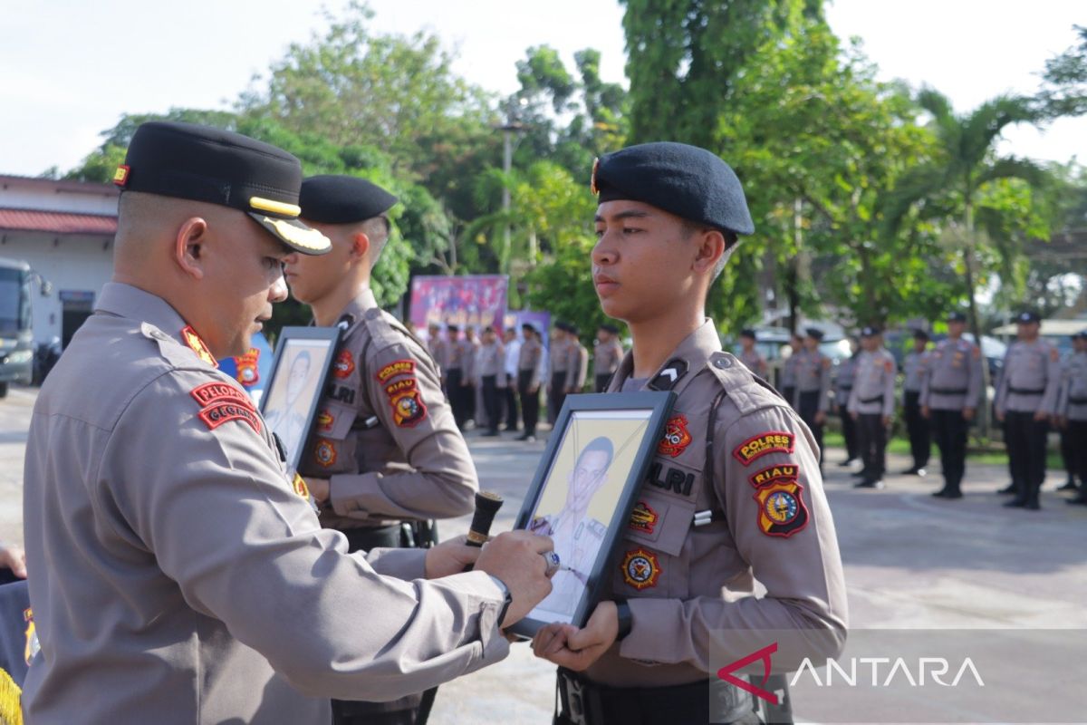 Dua polisi di Inhu dipecat, ini alasannya