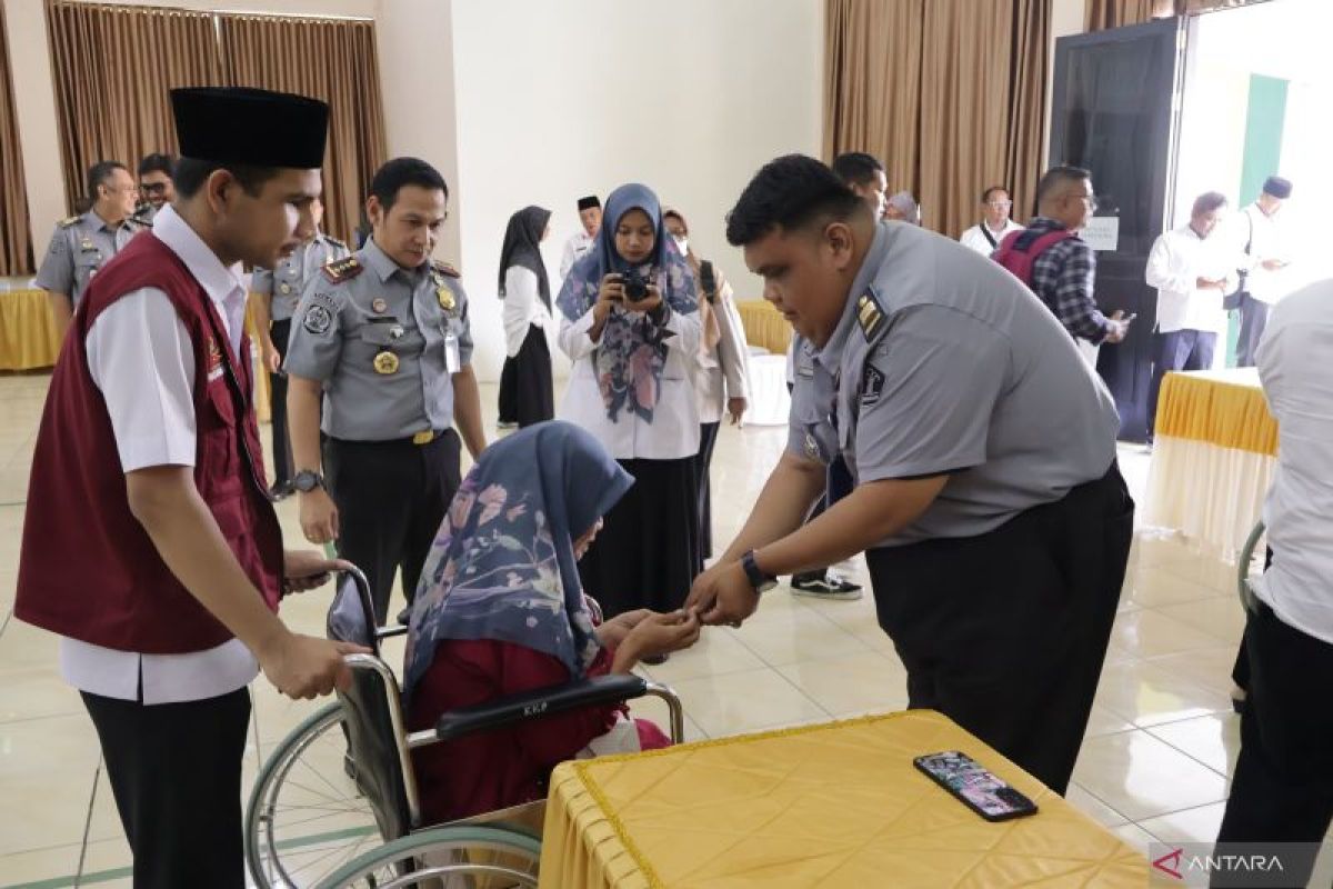 Kemenag Sumbar simulasikan pelayanan haji one stop service