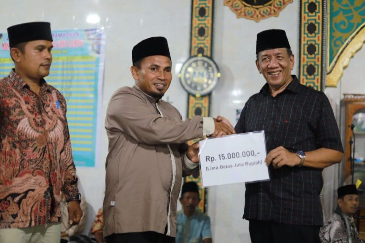 Safari Ramadhan Di Masjid Nurul Huda Lumpo, Ini Pesan Bupati