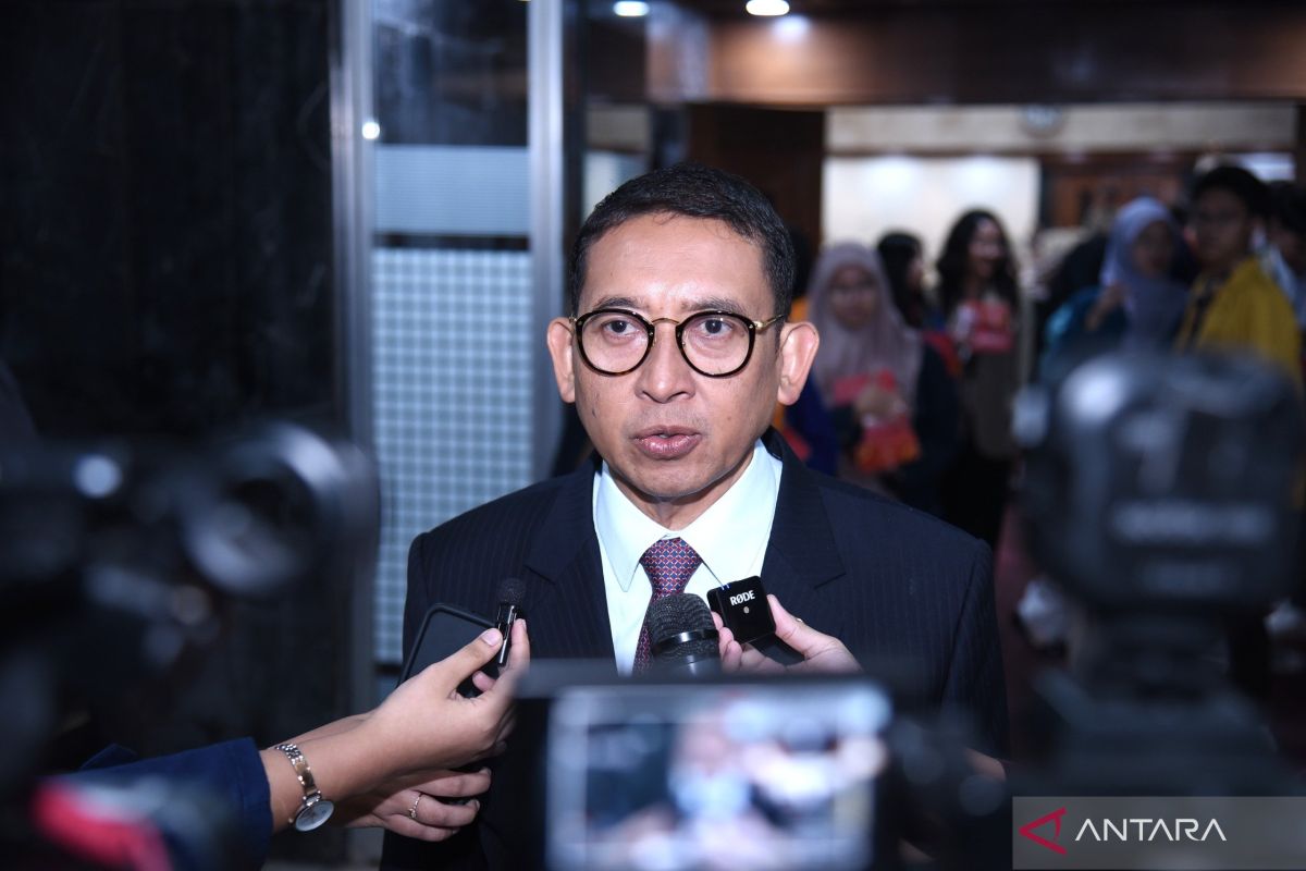 Fadli Zon ditunjuk jadi Menteri Kebudayaan didampingi Giring