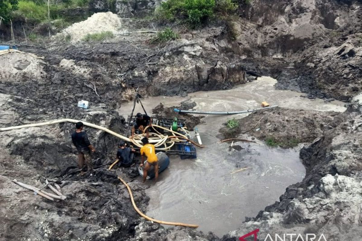 Penambangan timah ilegal makin masif usai kesepakatan 5 smelter