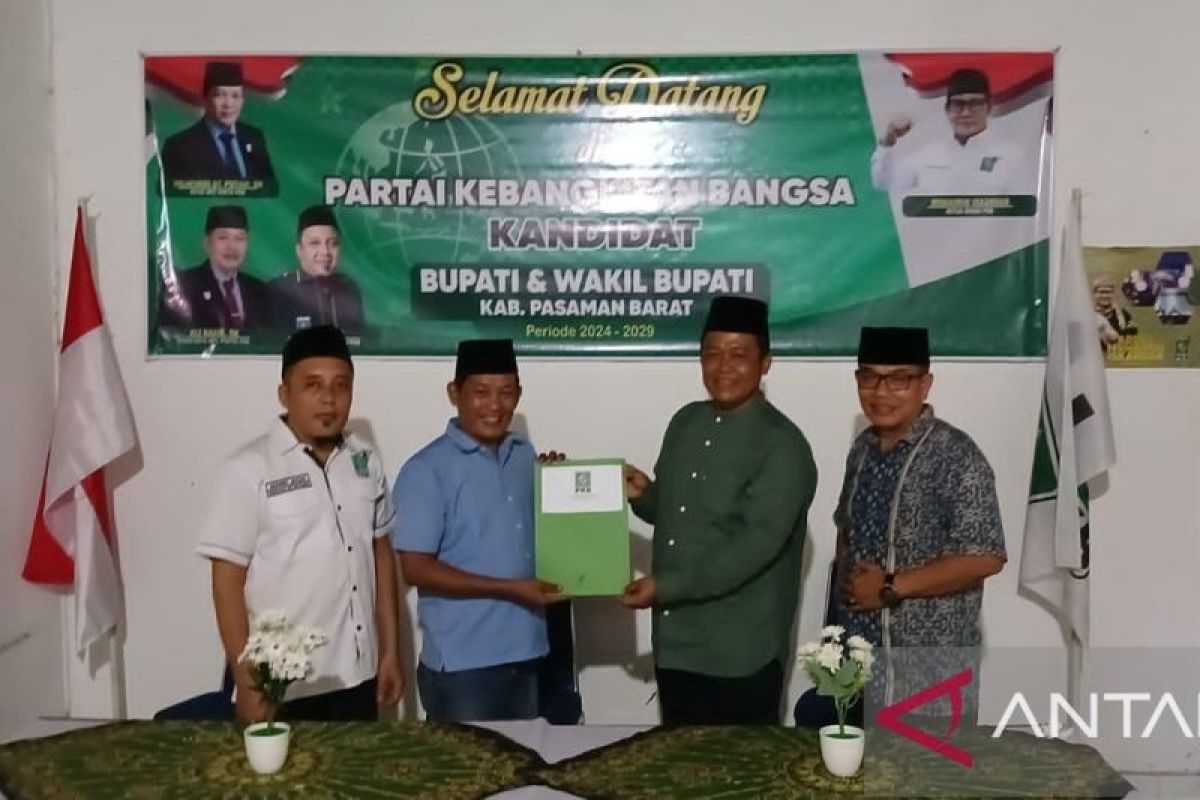 Terus bergerak menuju Pilkada Pasbar 2024, Tuanku Mustika Yana daftar ke PKB