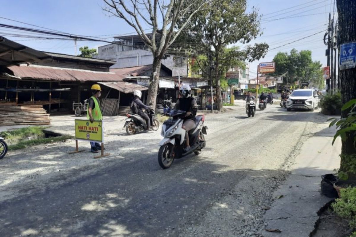 Pekanbaru aspal ulang tiga ruas jalan senilai Rp12,3 miliar