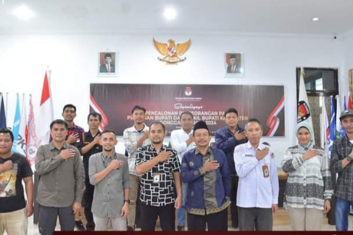 KPU Kabupaten Donggala menerima nama bakal calon perseorangan bupati di Pilkada