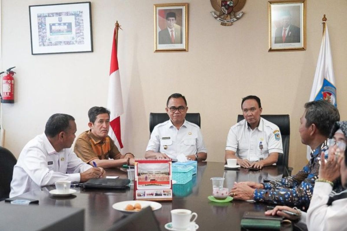 Pj Bupati Banyuasin antar langsung LPPD 2023