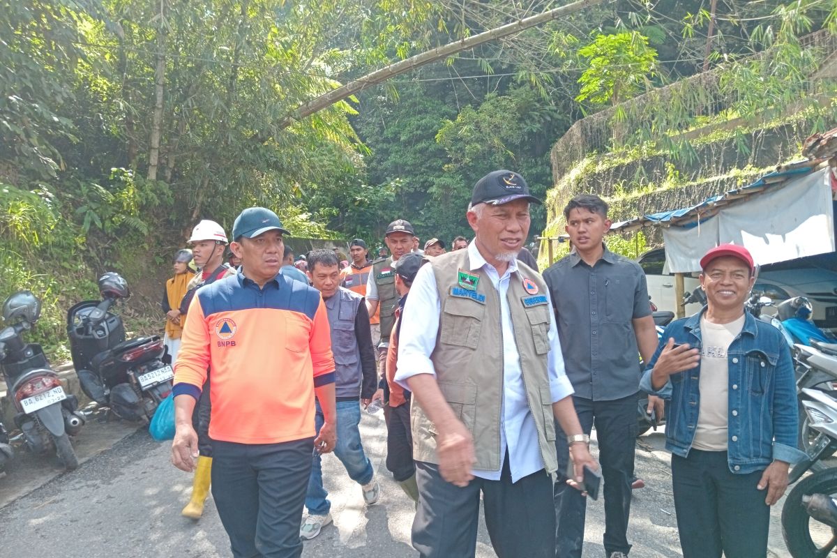 Dua warga Padang Panjang korban bencana lahar dingin Marapi masih dalam pencarian (Video)