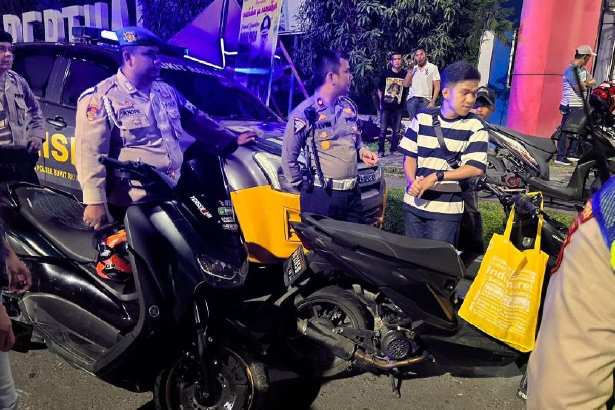 34 sepeda motor terindikasi balap liar diamankan polisi Pekanbaru