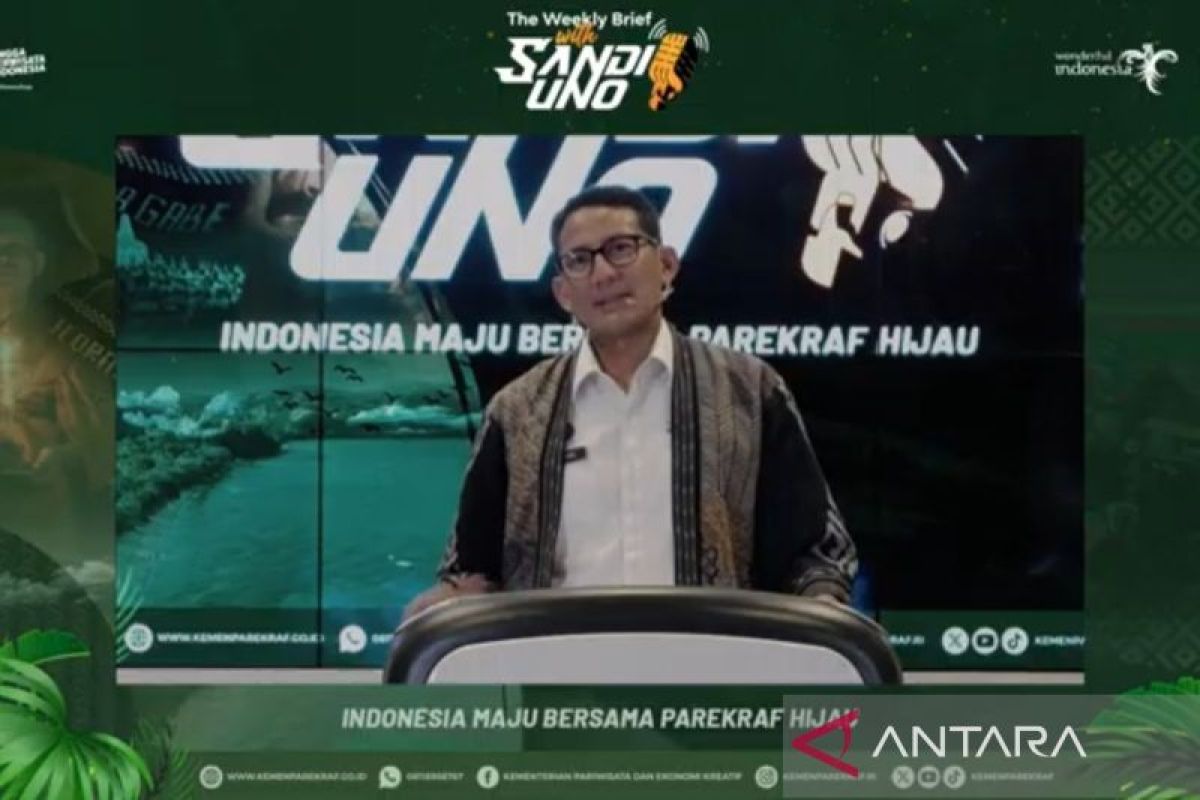 Tangkapan layar - Menparekraf Sandiaga Salahuddin Uno dalam The Weekly Brief with Sandi Uno yang dipantau secara daring di Jakarta, Senin (13/5/2024). ANTARA/Zoom-Kemenparekraf