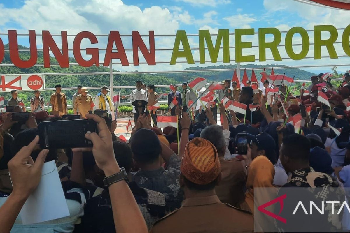 Jokowi resmikan Bendungan Ameroro Konawe untuk irigasi