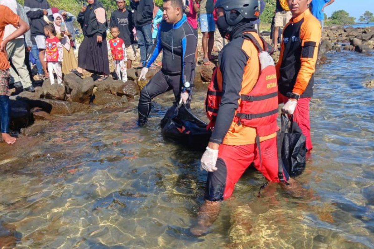 Tim SAR gabungan evakuasi mayat pemancing asal Sumbawa NTB