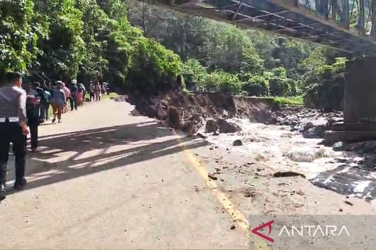 Kementerian PUPR lakukan normalisasi sungai di Sumbar pascabanjir bandang