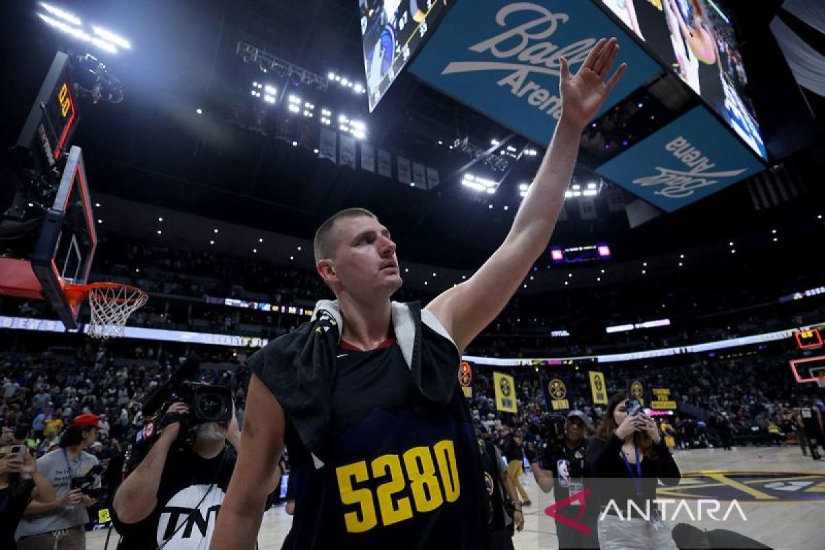 Jokic rayakan gelar MVP dengan kemenangan Nuggets atas Wolves