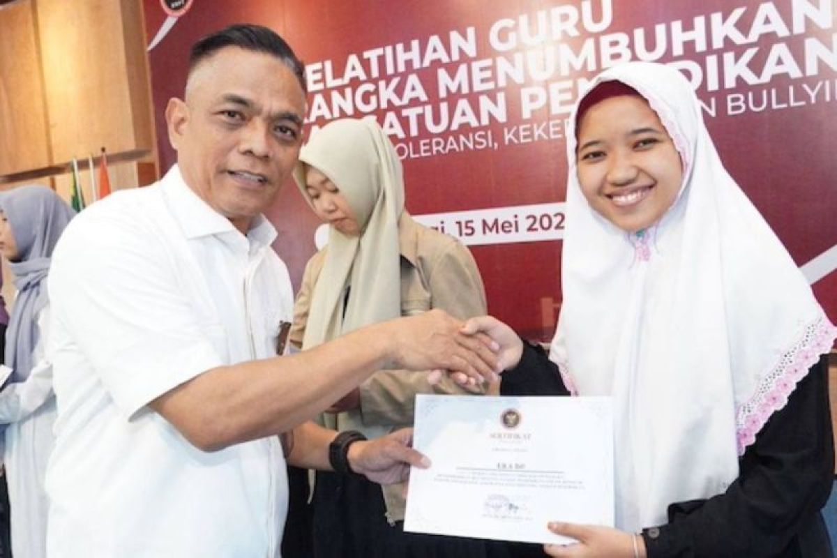 BNPT cegah radikalisme melalui program sekolah damai di Indonesia