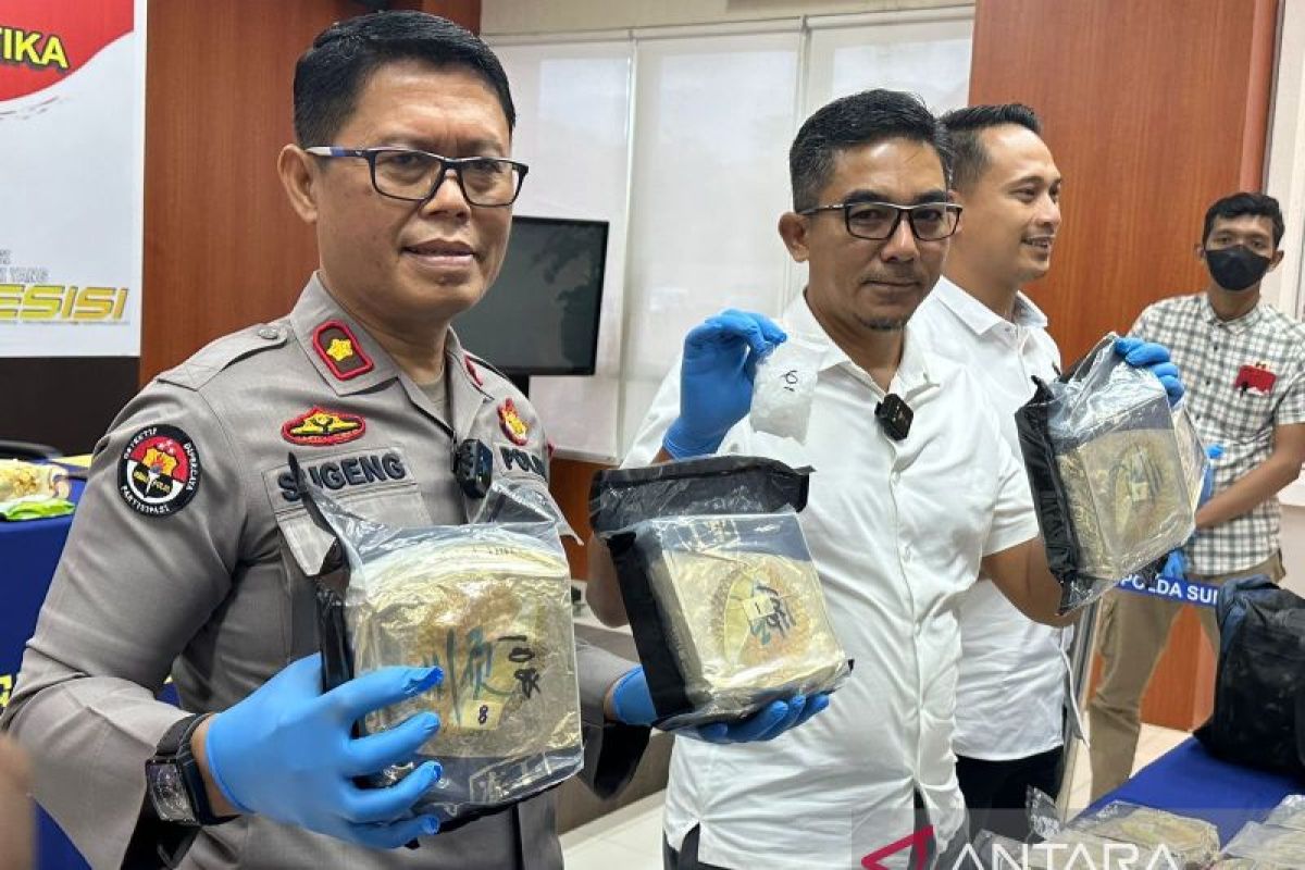 Polda Sulteng tangkap kurir 15 kilogram sabu