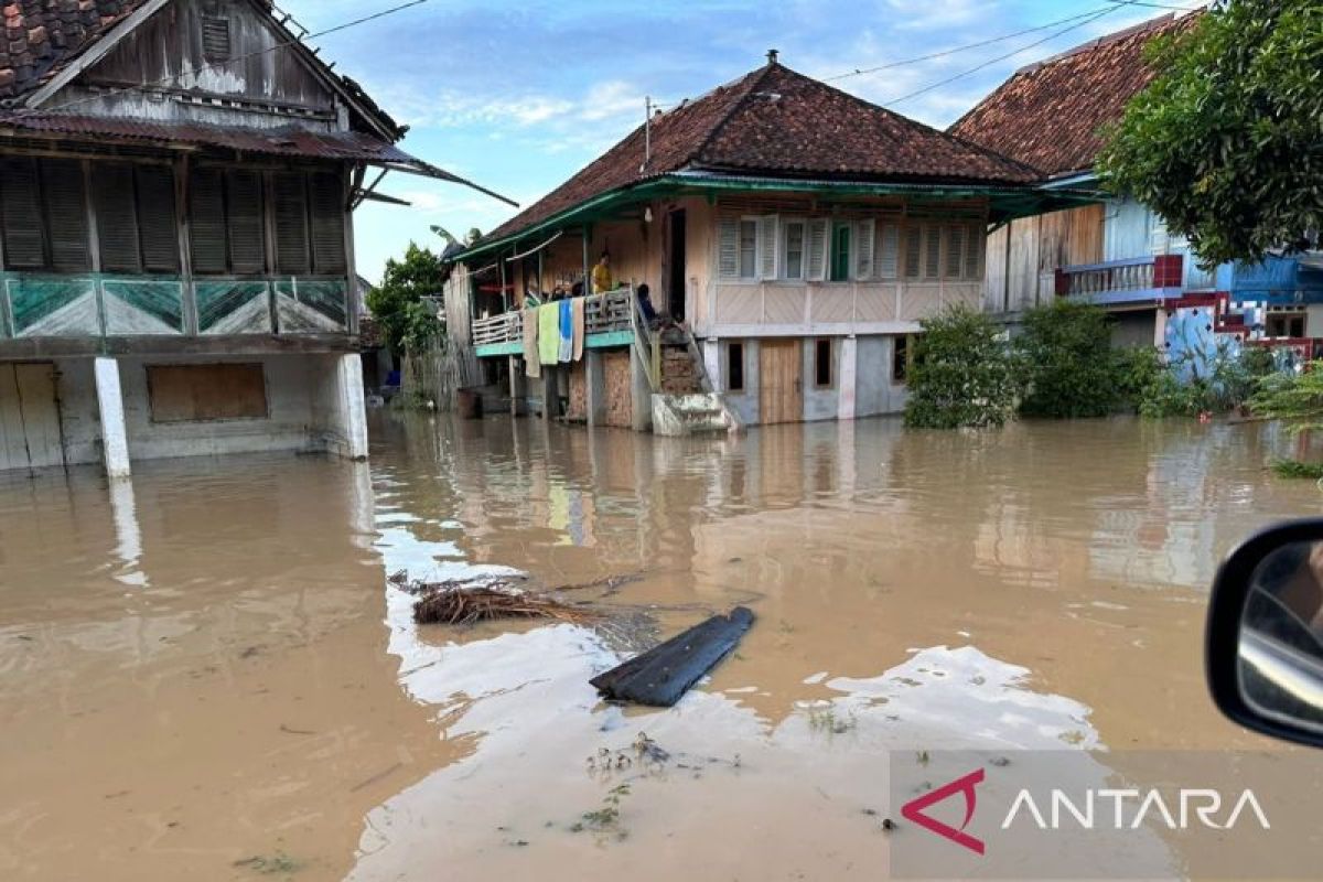 Ratusan rumah warga di OKU Selatan dilanda banjir