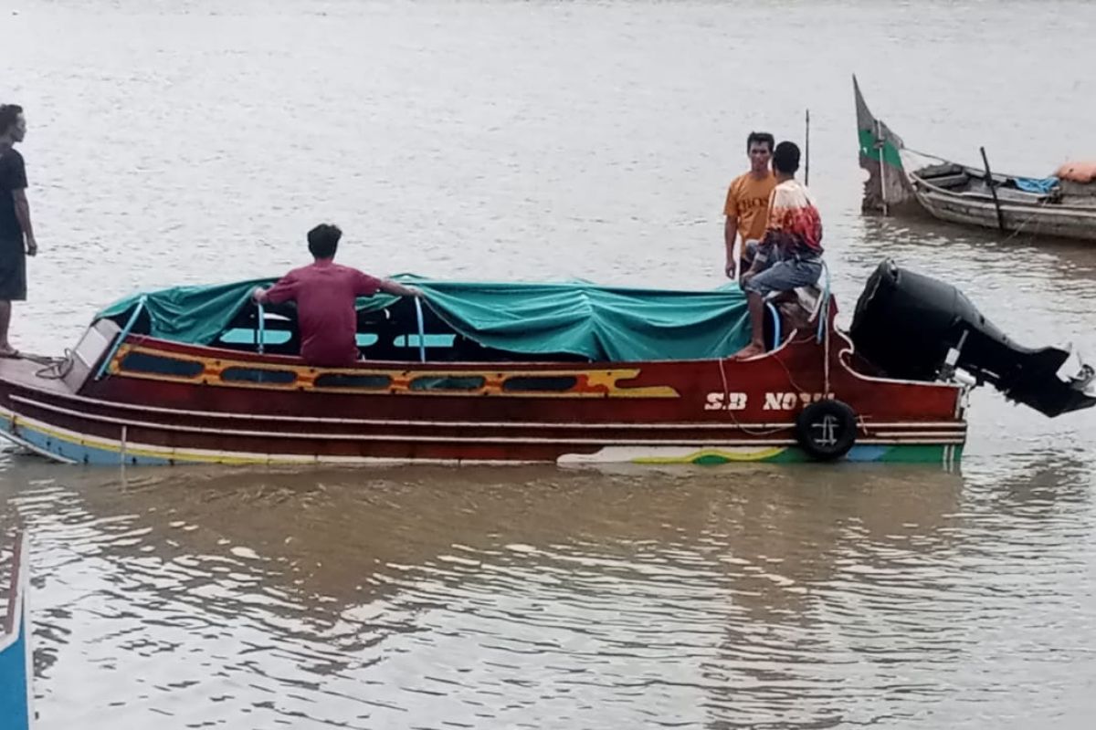 Nahkoda dan ABK speedboat di Inhil tewas dihantam gelombang