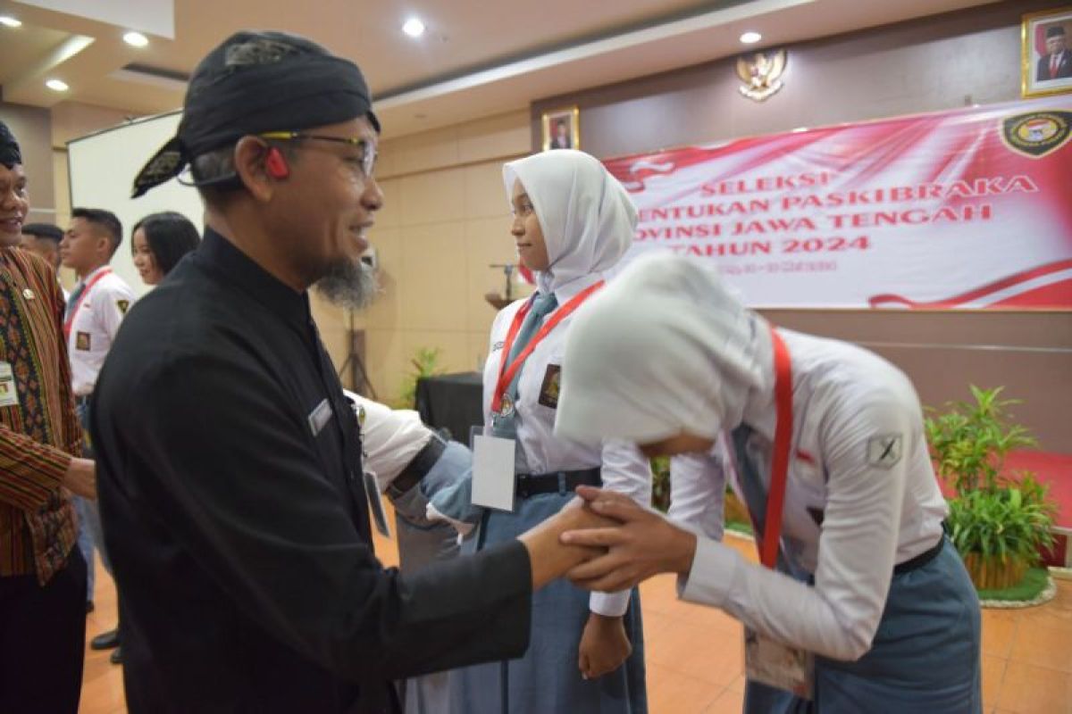 Pemprov Jateng  kirim empat pelajar untuk calon Paskibraka Nasional