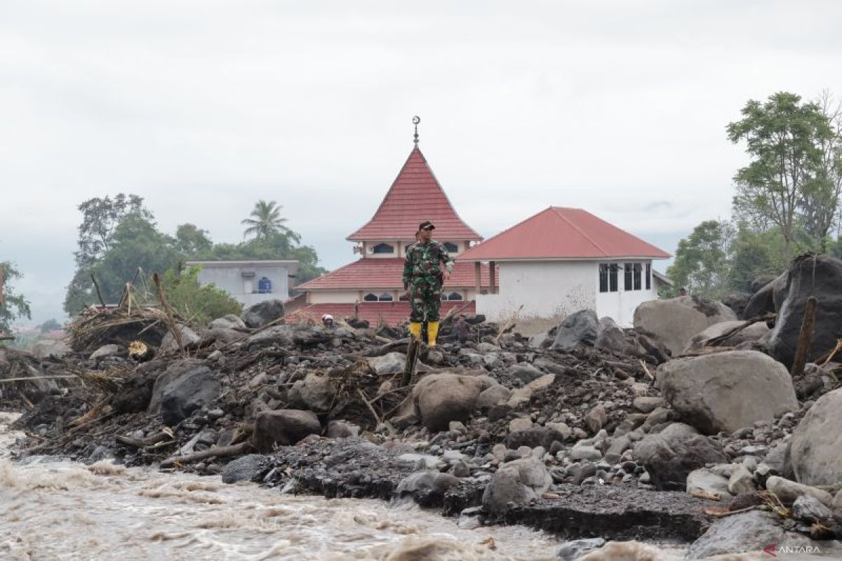 BNPB bersama BMKG perkuat sistem peringatan dini banjir lahar dingin