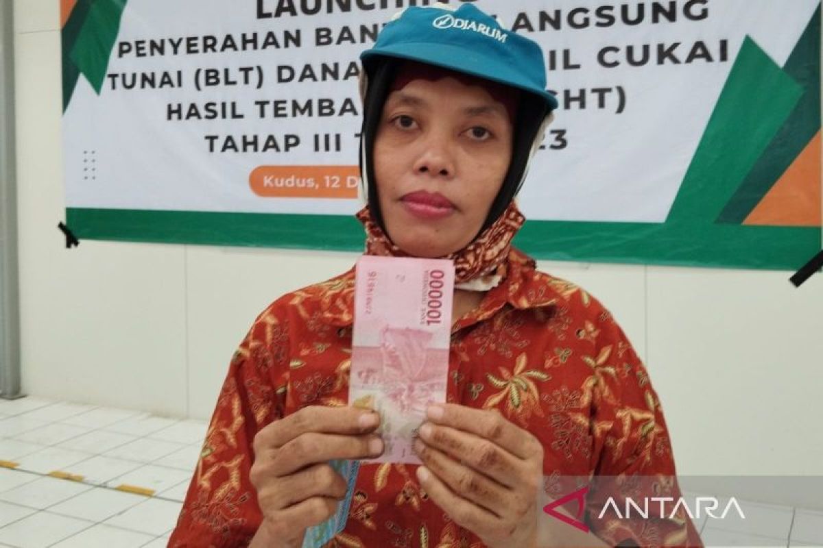 Penyaluran  BLT buruh rokok di Kudus tunggu pengesahan perbub baru