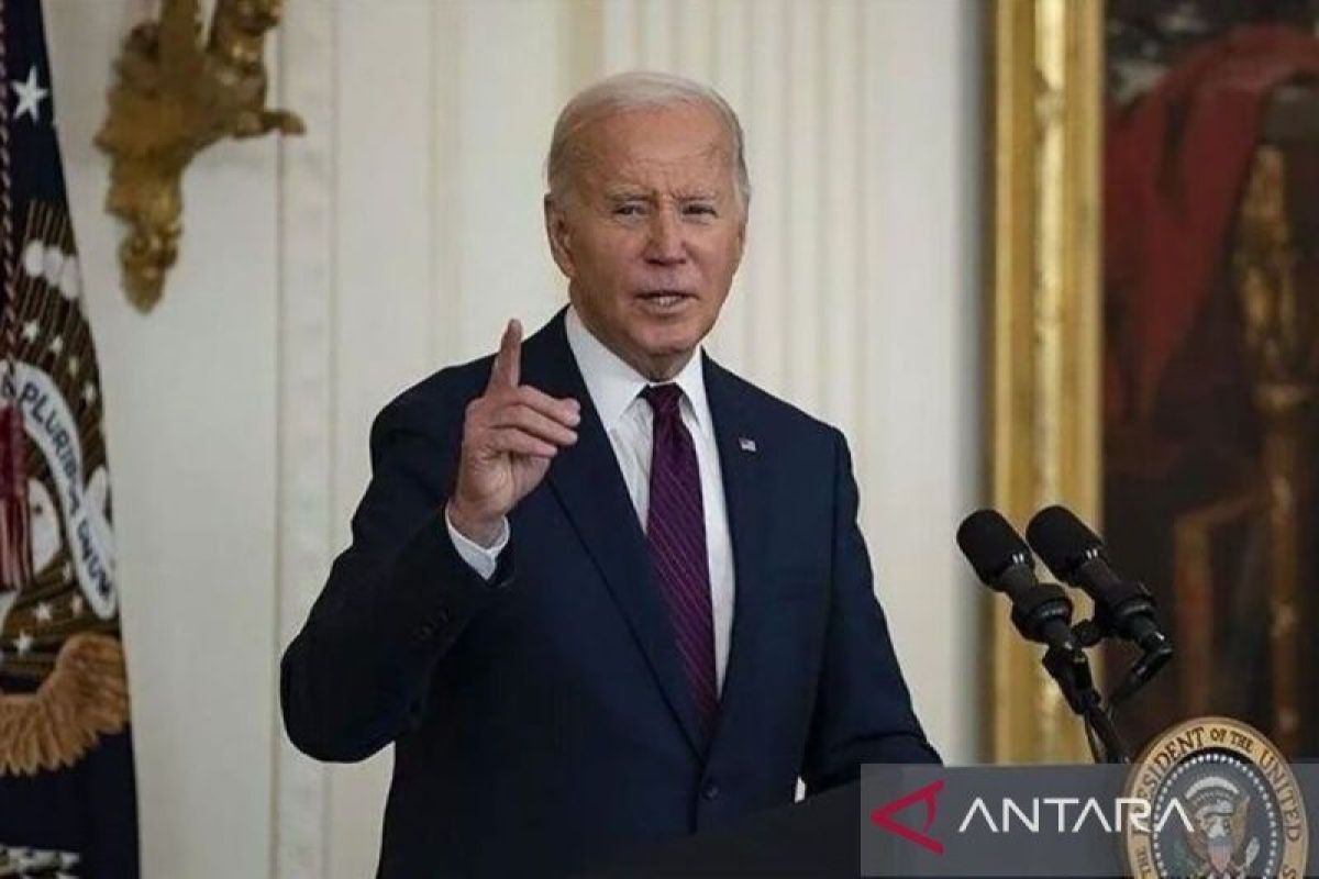 Presiden AS Joe Biden umumkan pengiriman bantuan pertama melalui dermaga di Gaza