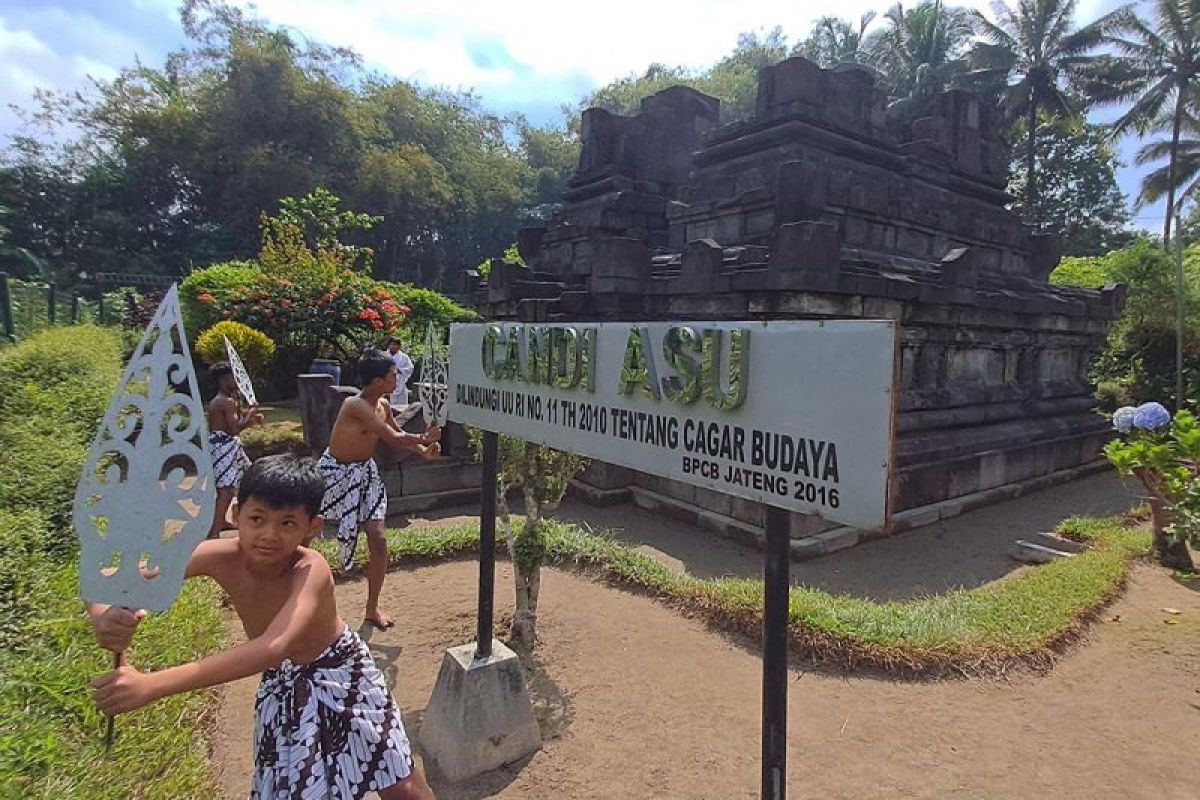 Lima Gunung usung "Indonesia Bagian Desaku" pada Hari Peradaban Desa