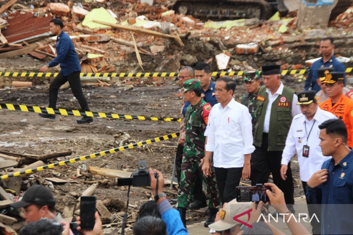 Presiden tegaskan pemerintah bantu relokasi korban banjir Sumbar