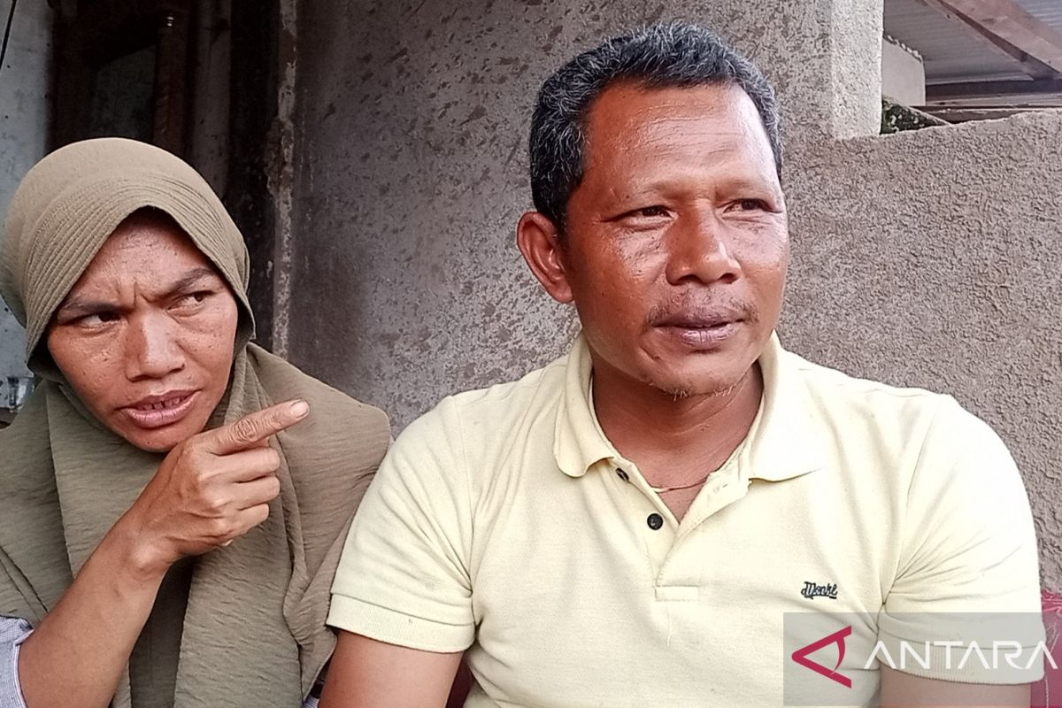 Cerita suami istri bertahan di pohon pokat saat banjir bandang