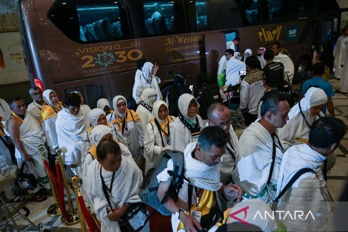 Sebanyak 63.823 calon haji Indonesia tiba di Arab Saudi