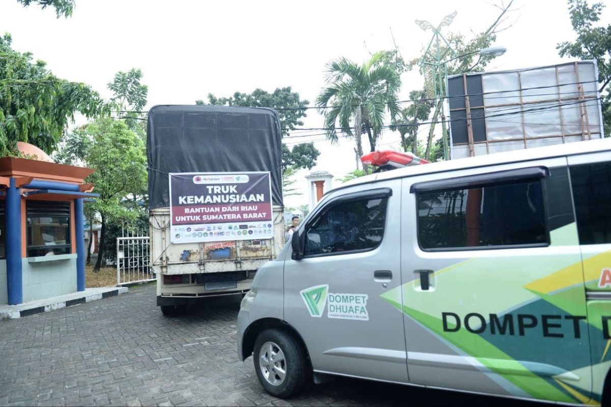 Pemprov Riau kirim bantuan kemanusiaan Dompet Dhuafa bencana lahar Sumbar