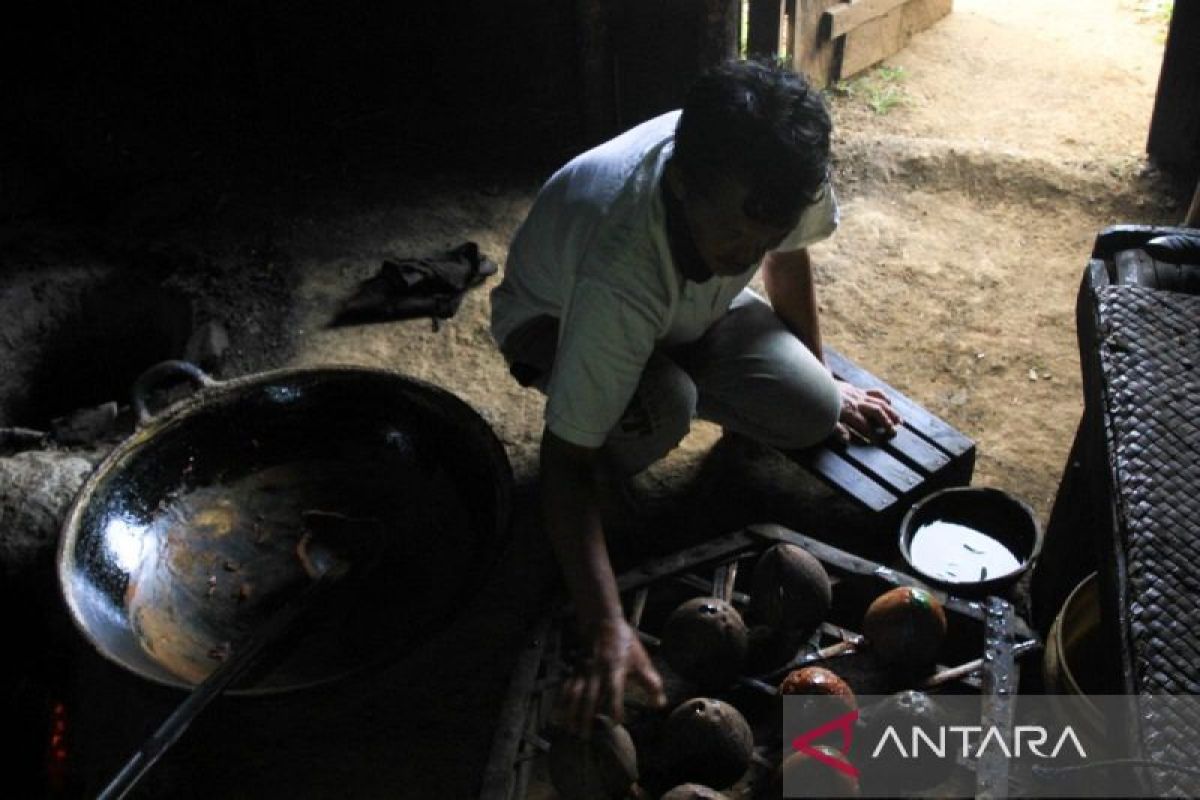 Gula aren di Kabaena Bombana masih terjaga kualitasnya