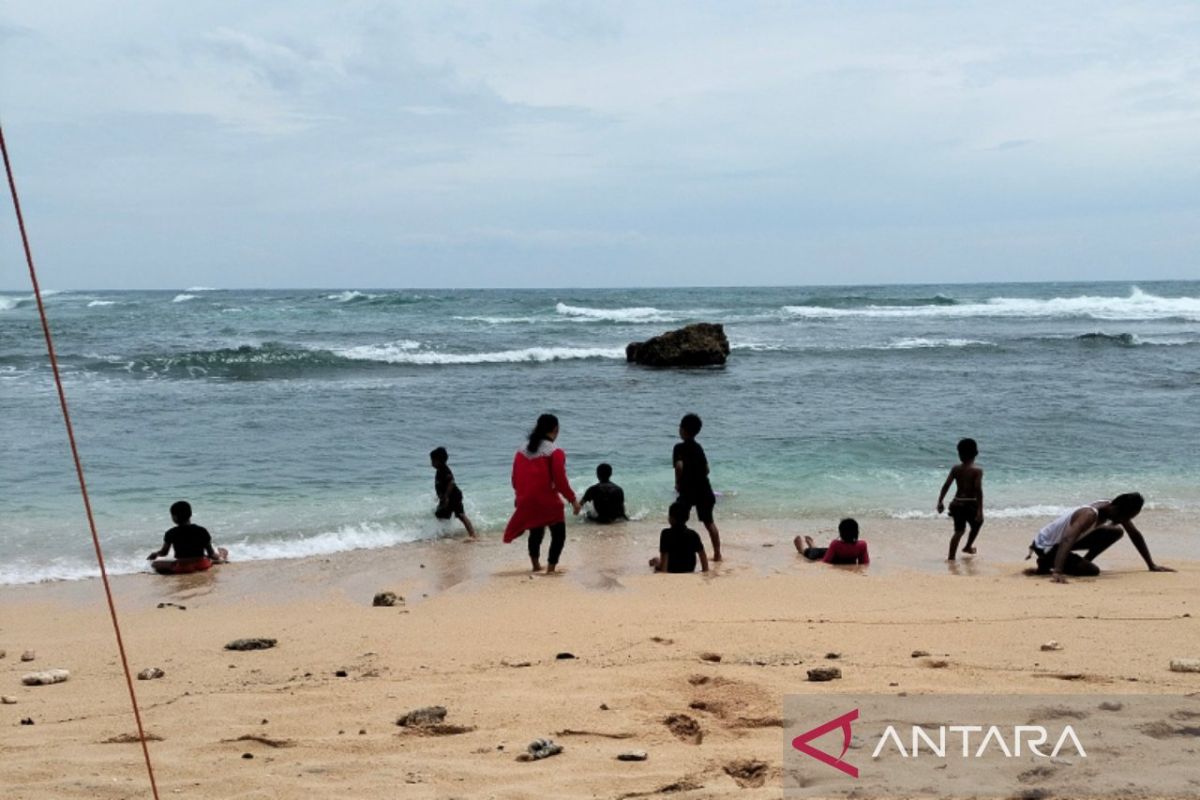 Dispar Gunungkidul mengusulkan pembangunan 15 ruas jalan dukung pariwisata