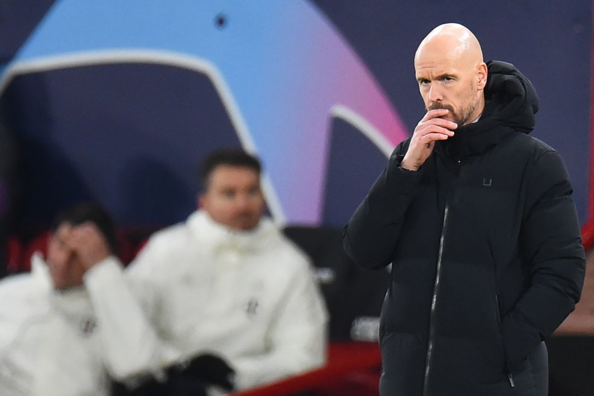 Ten Hag yakin kariernya bisa selamat jika juara Piala FA