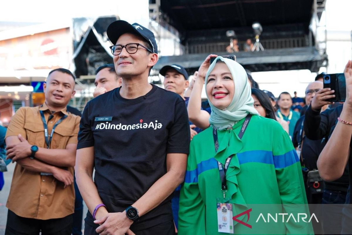 Sandiaga Uno terharu ketika putranya tampil di Java Jazz