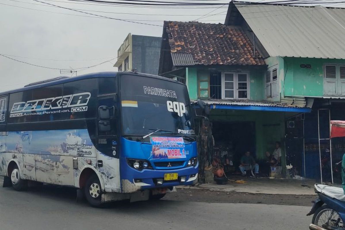 Dishub Lampung perketat pengawasan kelayakan jalan angkutan darat cegah kecelakaan