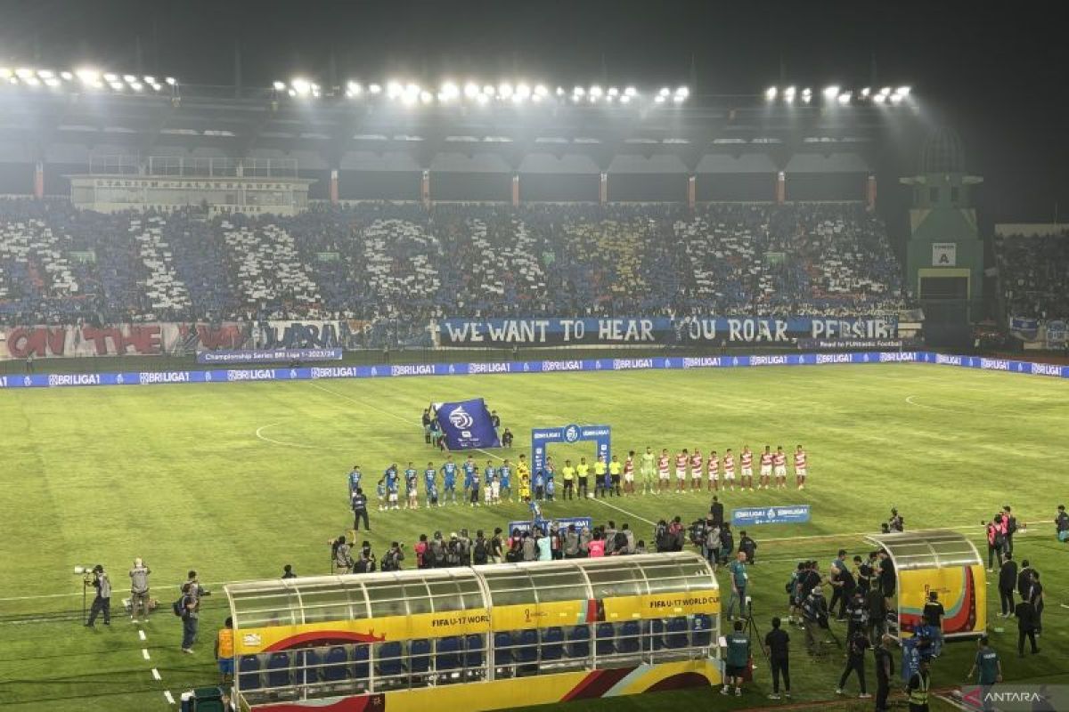 Final leg pertama, Persib kalahkan Madura 3-0