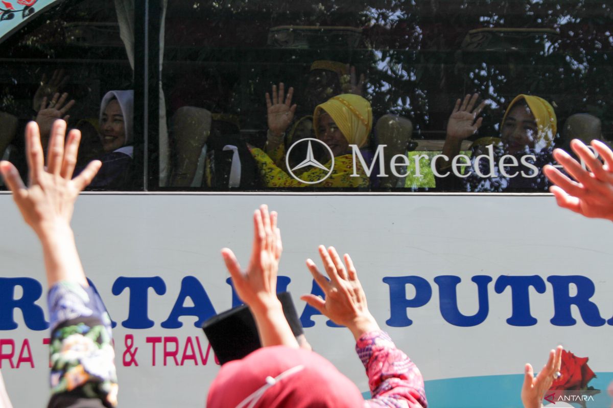 Kemenag sebut 5.858 calon haji Indonesia berangkat ke Jeddah