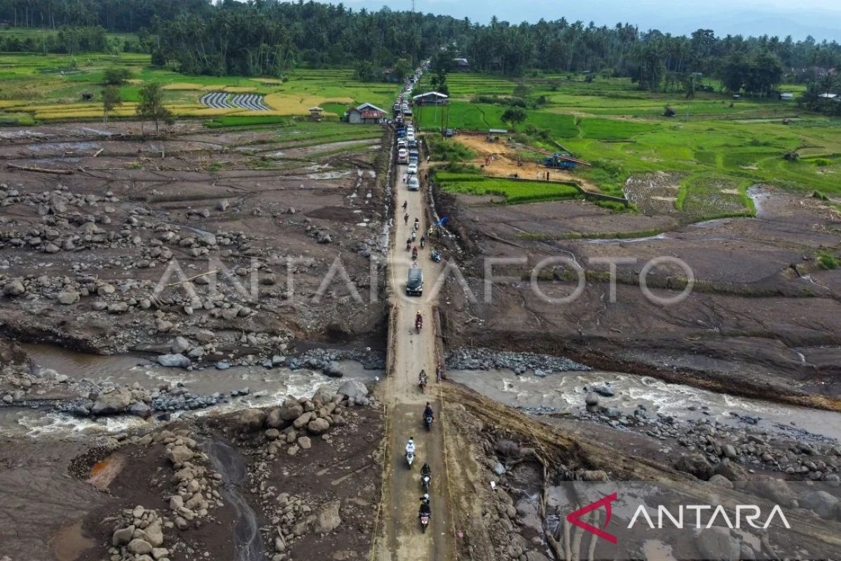 Strategi Pembangunan Berkelanjutan Mengatasi Dampak Bencana di Sumbar