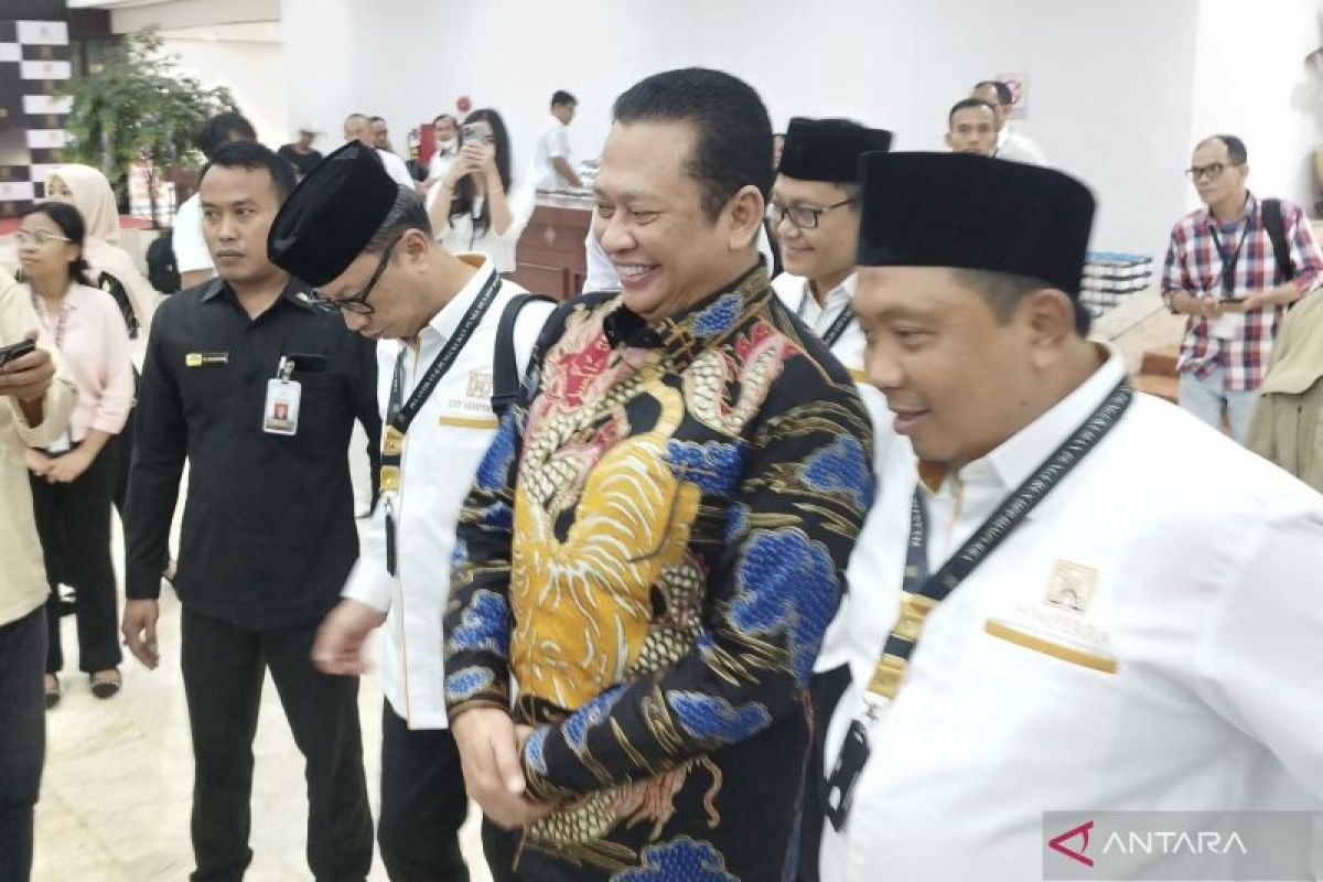 Ketua MPR sarankan potongan gaji para pekerja untuk Tapera ditunda