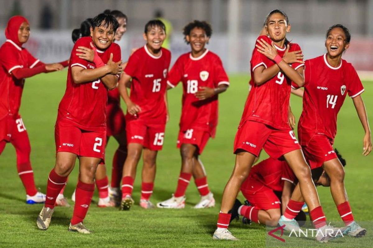 Timnas putri Indonesia bekuk Bahrain 3-0