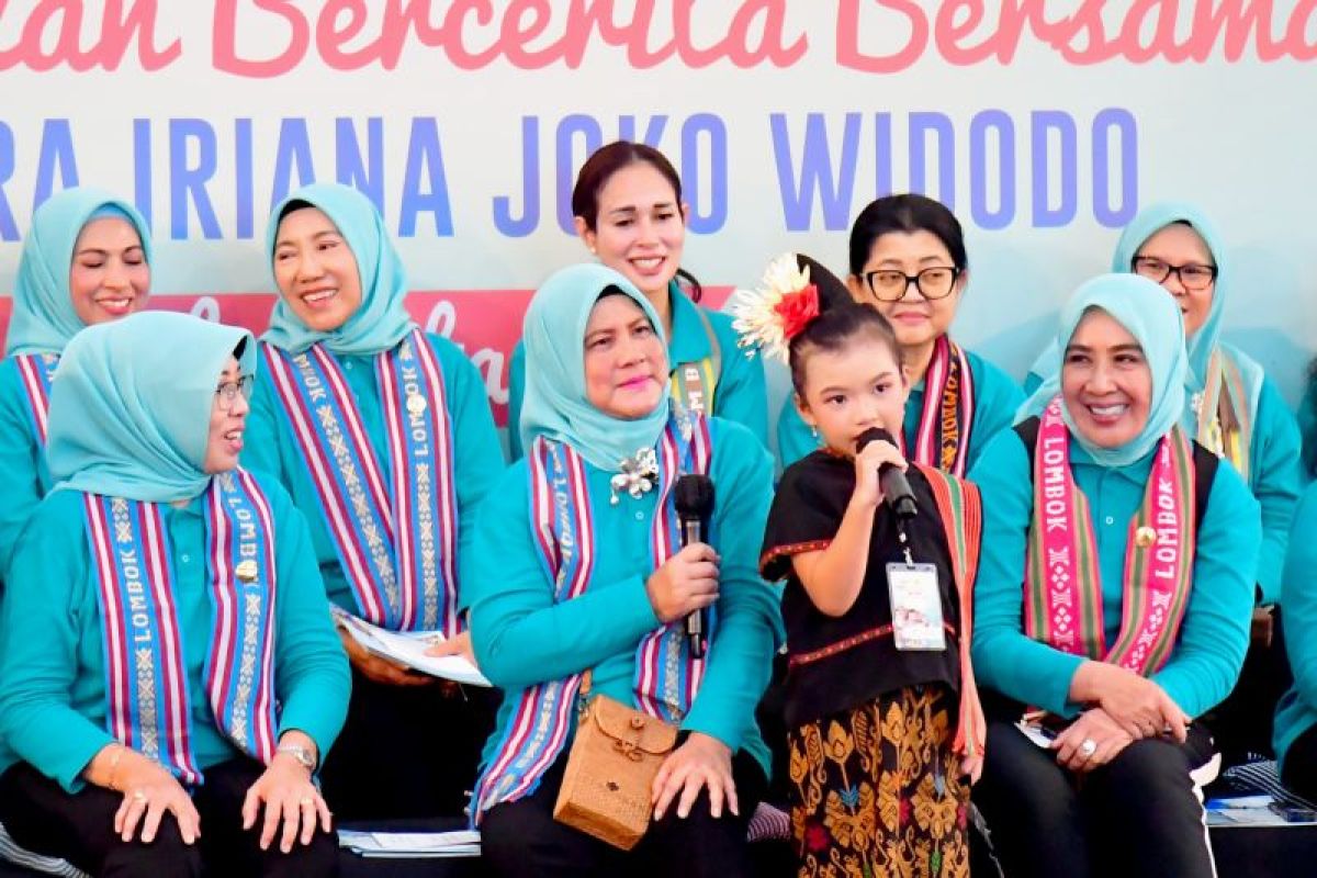 Ibu Iriana Jokowi dan OASE KIM edukasi anak-anak NTB